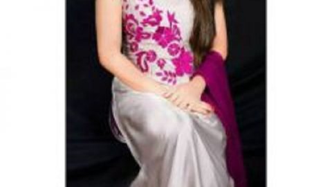 ফ্যাশনে যারা নতুন কিছু খুঁজছেন তাদের জন্য লেটেস্ট সালোয়ার কামিজ