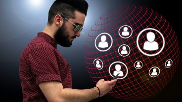 কে আপনার ফেসবুক প্রোফাইল দেখছেন?