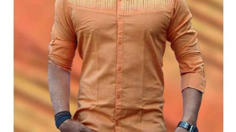 ইন্ডিয়ান কটন শার্টে ক্যাজুয়াল সাজ