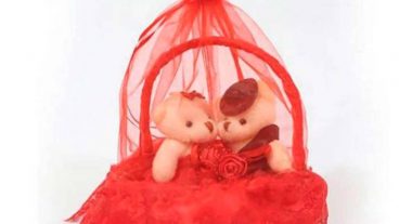 ভ্যালেন্টাইন গিফটের নিউ ও ইউনিক কালেকশন