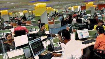 বিশ্বে আউটসোর্সিং তালিকায় তৃতীয় বাংলাদেশ