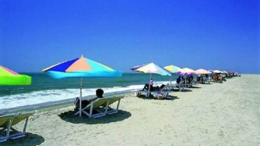 আকর্ষণীয় ট্যুর প্যাকেজে দেশ বিদেশে ঘুরার সুযোগ