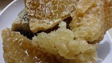 খাঁটি মধু খাওয়ার উপকারিতা