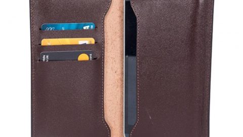 চামড়ার বেল্ট আর নান্দনিক ওয়ালেট এ জমজমাট ফ্যাশন