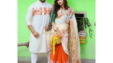 বৈশাখী পোশাকে দু’জন দু’জনার