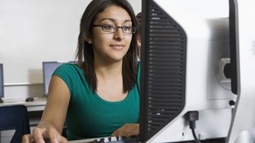 ফ্রিতে আমি অ্যাফিলিয়েট টেনিং নিয়ে ৪ দিনে ৭ লক্ষ টাকা আয় করেছি আজ থেকে আপনিও শুরু করতে পারেন সময় সুযোগ শেষ হওয়ার আগে