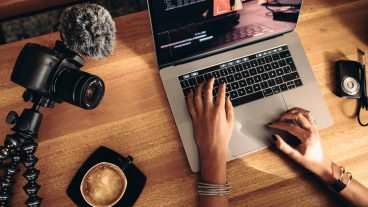 দেখে নিন আপনার ফোনের জন্য সবচে পাওয়ারফুল ফটো এডিটিং অ্যাপস