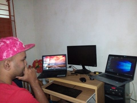 আমার ঘরোয়া অফিস থেকে