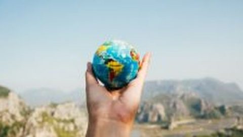 কিস্তিতে টাকা পরিশোধ করে ঘুরে আসুন দেশ বিদেশের দর্শণীয় স্থান