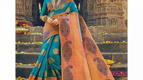 রমজানের শুরুতেই রকমারি শাড়ি নিয়ে হাজির আজকেরডিল