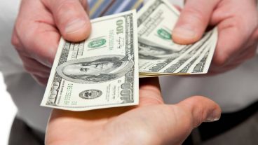 আশাকরি 7 থেকে 12 ডলার