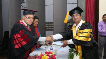 নিউরোসার্জন ডাঃ মোহাম্মদ শামসুল ইসলাম খানের অনন্য মহান উদ্যোগ অনলাইনে ফ্রি চিকিৎসা সেবা ও পরামর্শ