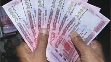 প্রতিদিন ৫০০ থেকে ১০০০ টাকা ইনকাম করুন তাও আবার ফ্রিতে এবং প্রতি মাসে ১৫ থেকে ২০ হাজার টাকা ইনকাম করুন আপনার হাতের অই এন্ড্রইড ফোন দিয়ে সবাই কাজ করুন বিকাশে টাকা নিতে পারবেন