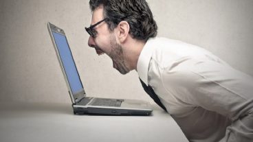 যে সাধারন ৫ টি ভুল কম্পিউটার কেনার সময় হয়ে থাকে