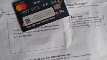 মাত্র 17 দিনে একটা পেওনিয়ার মাস্টার কার্ড হাতে নিয়ে নেন