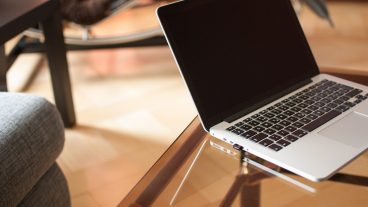 ক্যারিয়ার শুরু করুন অ্যান্ড্রয়েড ডেভেলপার হিসেবে খুটিনাটি সকল বিষয় জেনে নিন