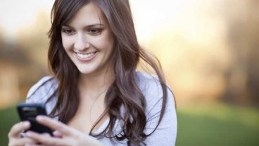 শুধুমাত্র মুখে বলেই প্রয়োজনীয় নোট বাংলায় বানিয়ে ফেলুন