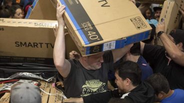 স্মার্ট টিভি নির্বাচনে স্মার্ট হোন!