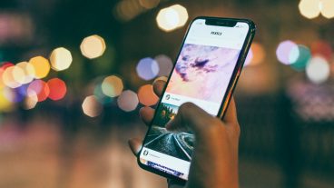 স্মার্টফোনে স্পেস সংকটে ভুগলে ছবি রাখতে পারেন গুগল ফটোসে