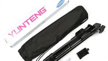 Yunteng VCT-5208 Bluetooth Professional Tripod Camera Stand