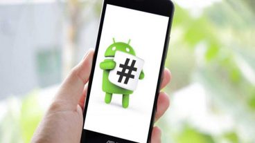 সস্তা Cheap ফোনে ‘ঝুঁকি’ বেশি