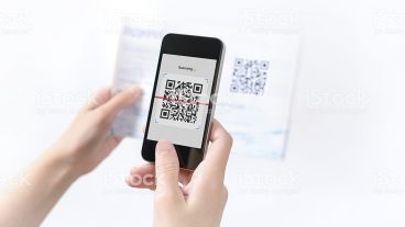 QR Code কি? দেখে নিন কিভাবে তৈরি করবেন নিজের নামে QR Code