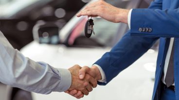 গাড়ির মালিকানা পরিবর্তন পদ্ধতি: কী কী লাগে, কোথায় যেতে হয়?