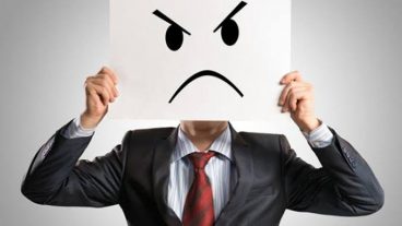 আমাদের জীবনের কিছু বাস্তব কথা মনে করিয়ে দিবে