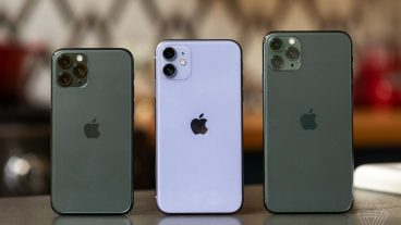 GiveWay তে অংশ গ্রহন করে পেতেও পারেন একটি iPhone 11 বিনামূল্যে!