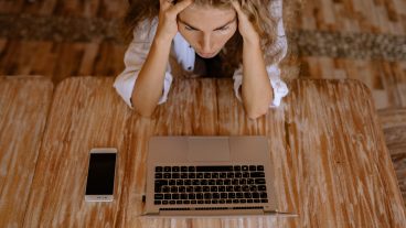 শেয়ার বাজার কেন শতকরা নব্বই শতাংশ মানুষই ক্যাপিটাল হারায়?  Bangladesh Share Market