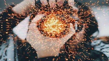 আপনার ছবিতে এমন একটি ইফেক্ট ব্যবহার করুন যা দেখলে সবাই চমকে যাবে