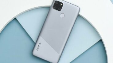 রিয়েলমি সি১২ (Realme C12) – সাশ্রয়ী দামে ৬০০০ মিলিএম্প ব্যাটারি