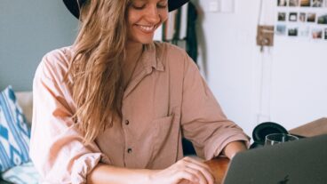 ফ্রিল্যান্সিং শুরু আগে একজন ফ্রিল্যান্সারের কী কী জানা দরকার?