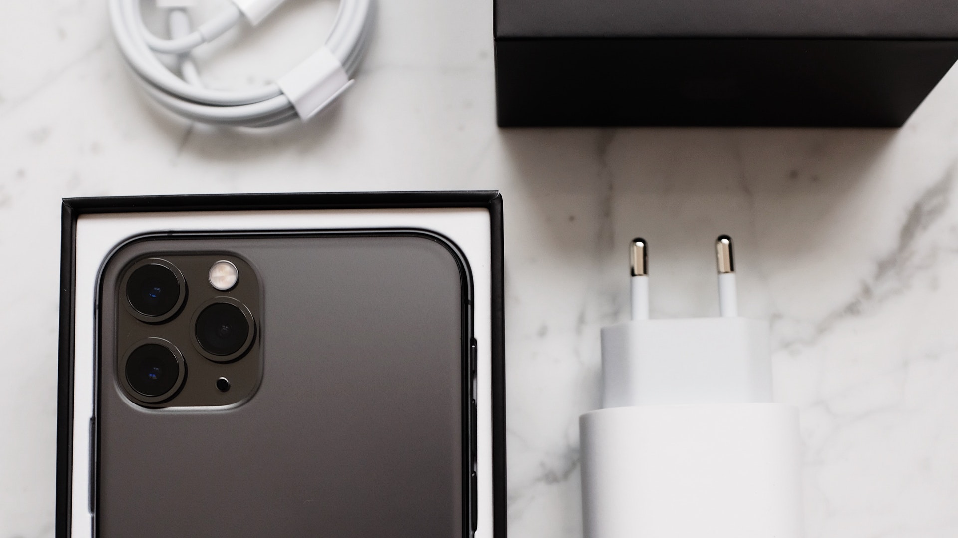 mobile original charger