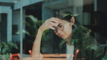 ফোনে এড আসে বলে বিরক্ত বোধ করেন? এখনই এড আসা বন্ধ করুন!