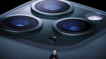 নতুন আইফোনে ছোট হতে পারে নচ, উন্নত হবে ক্যামেরা