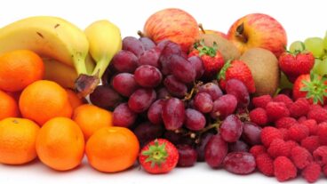 চলুন জেনে নেই পরিচিত কিছু ফল এবং মসলার অজানা অনেক গুনাগুণ সম্প‍র্কে যা আপনার সারা জীবন কাজে লাগবে