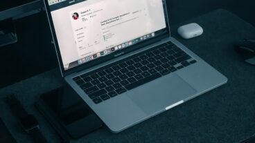 নতুনদের জন্য ১০টি সেরা ফ্রিল্যান্সিং ওয়েবসাইট