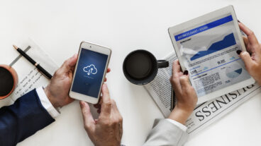 দেখুন কিভাবে ফোন কোম্পানি গুলো আমাদের কে ধোঁকা দিয়ে ইনকাম করছে লক্ষ লক্ষ টাকা [পার্ট-২]