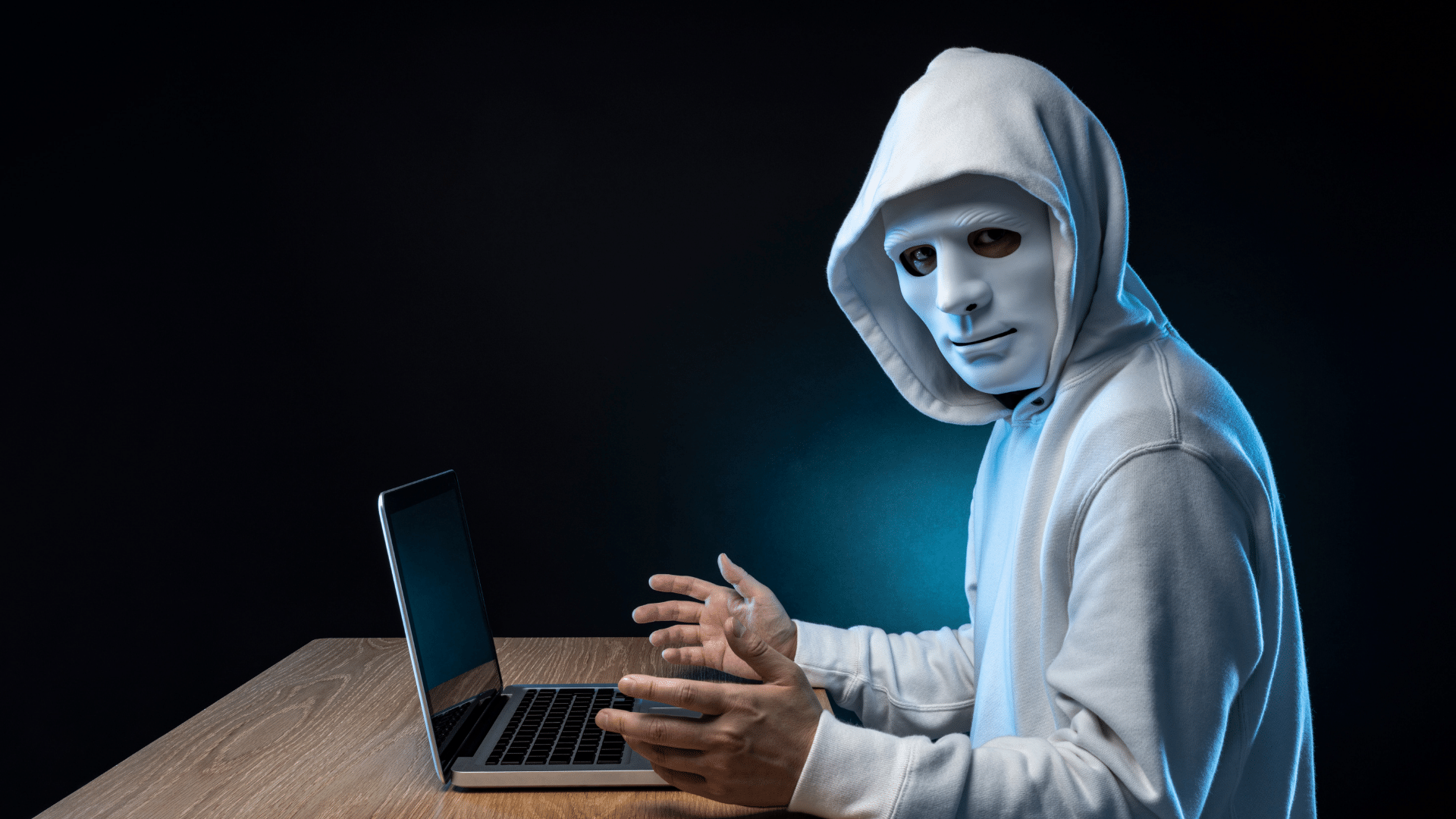 গ্রে হ্যাট হ্যাকার কি?