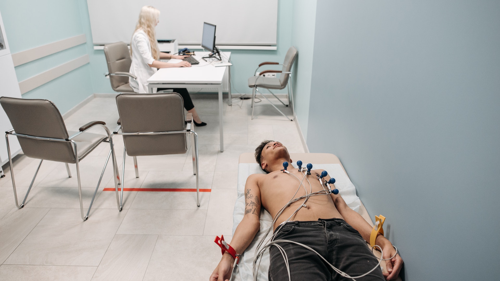 রোগীকে শুইয়ে দেয়া