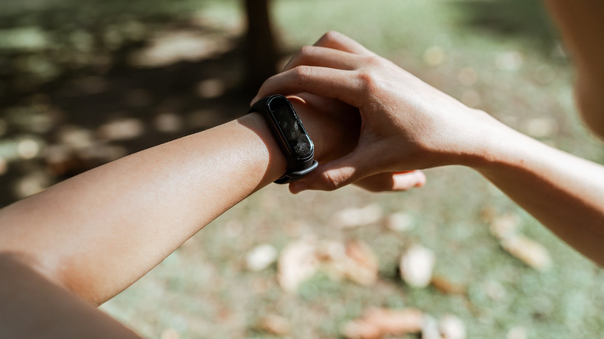 তাপমাত্রা নির্ণায়ক স্মার্ট ওয়াচ 