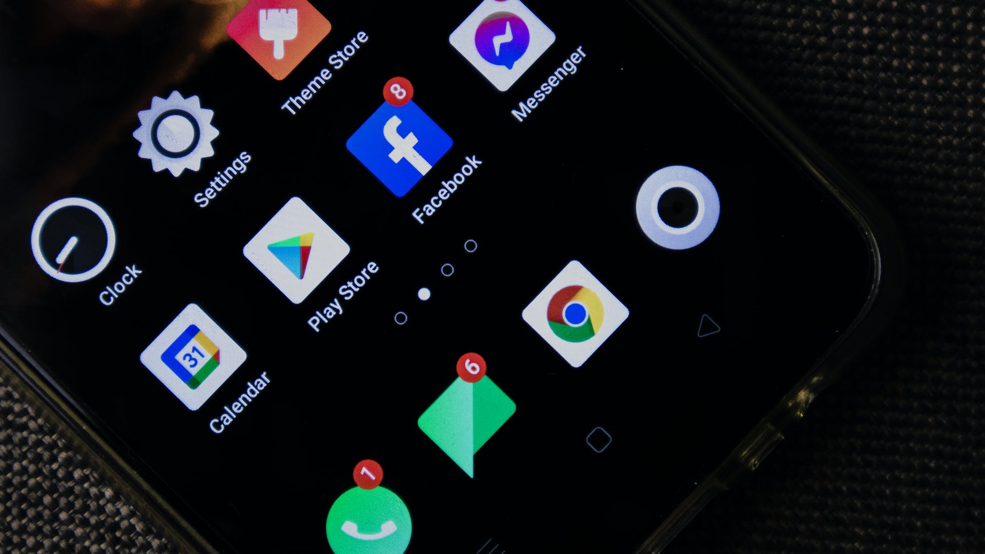 ম্যাসেঞ্জারে প্রাইভেট মেসেজ যেভাবে করবেন