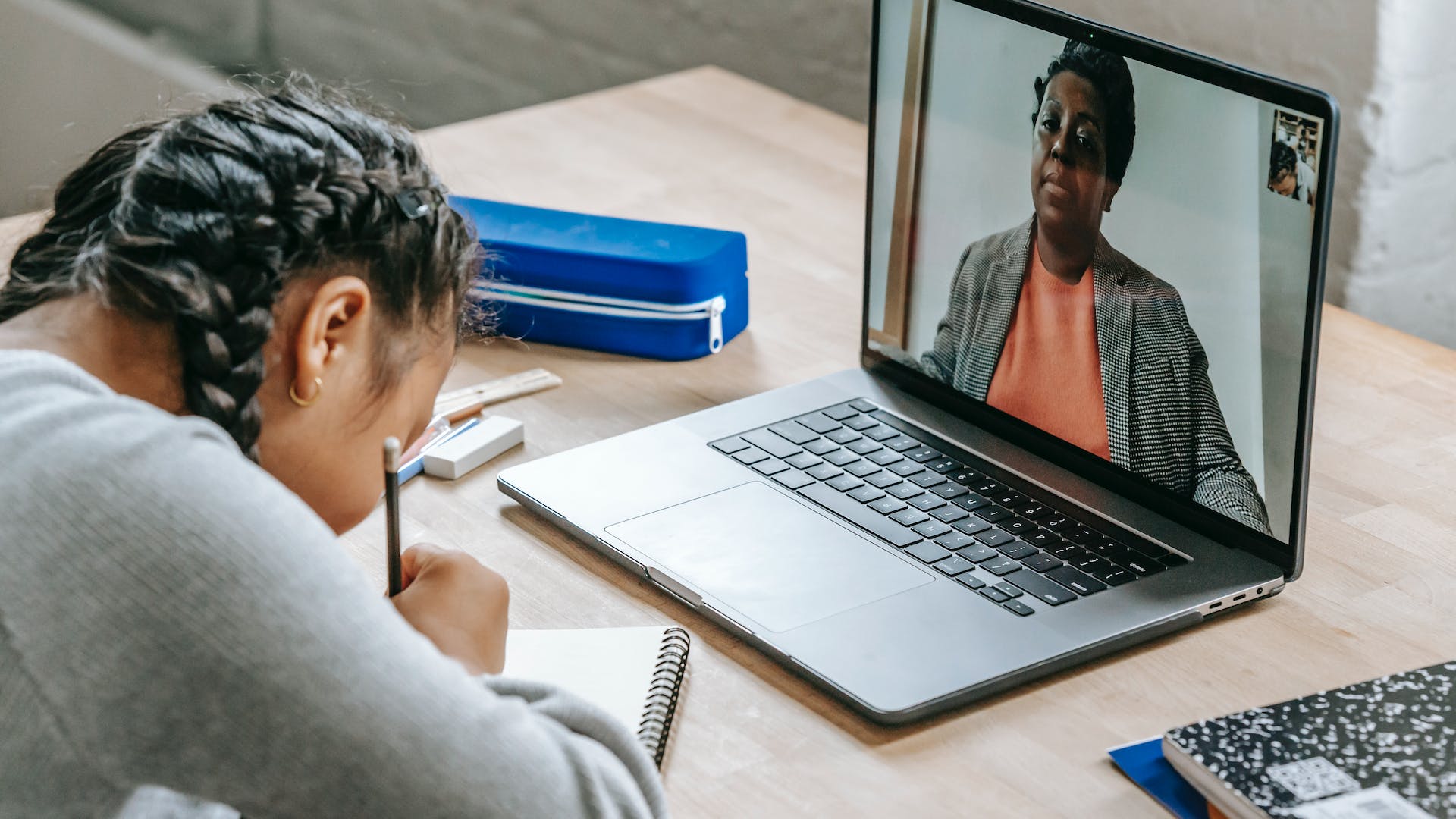 এসাইনমেন্ট এর সংজ্ঞা 