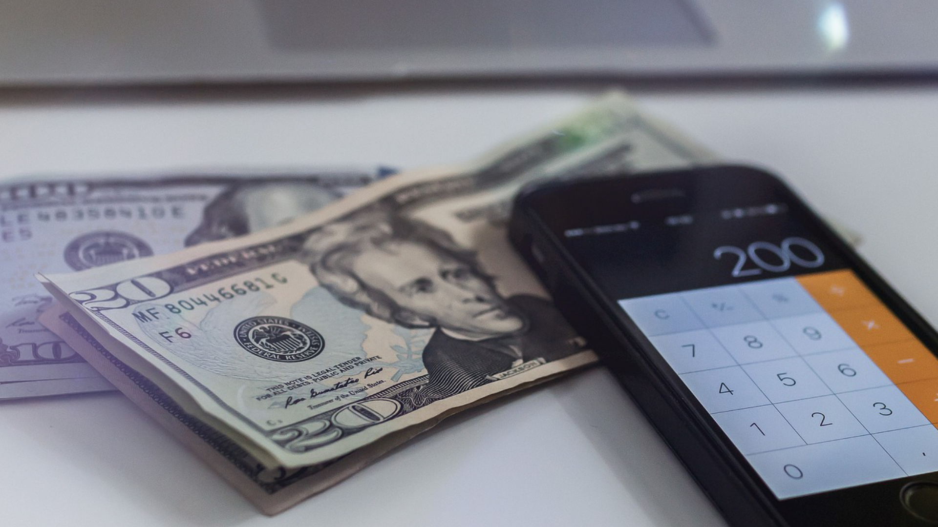 ডিজিটাল মার্কেটিং করে যতো টাকা আয় করতে পারবেন