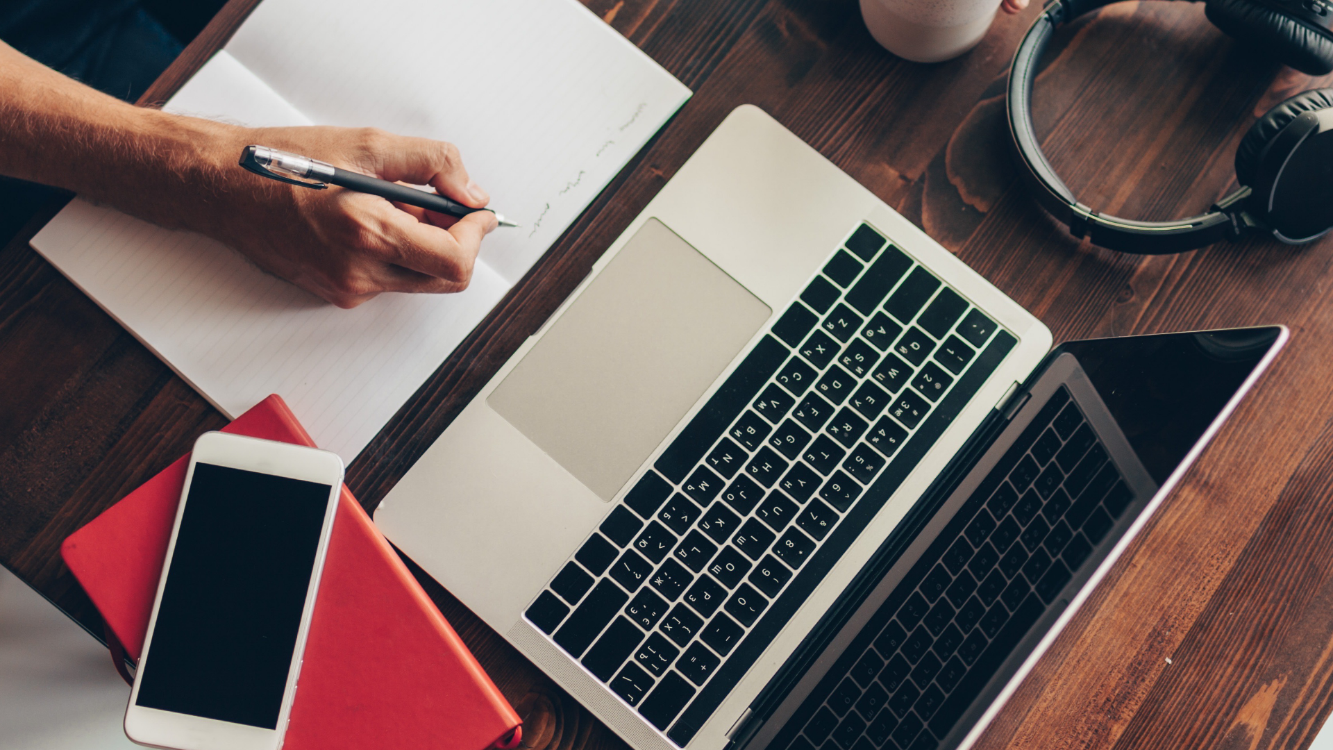 গ্রহনযোগ্য ভিডিও কনটেন্ট এর মাধ্যমে দর্শক ধরে রাখুন