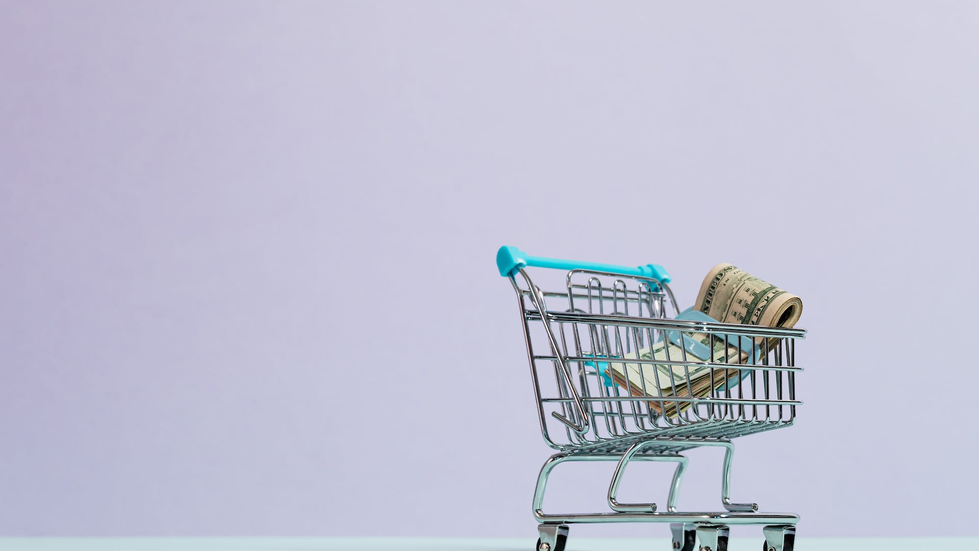 পণ্যের মূল্য বিবেচনা করে ক্রয় করুন