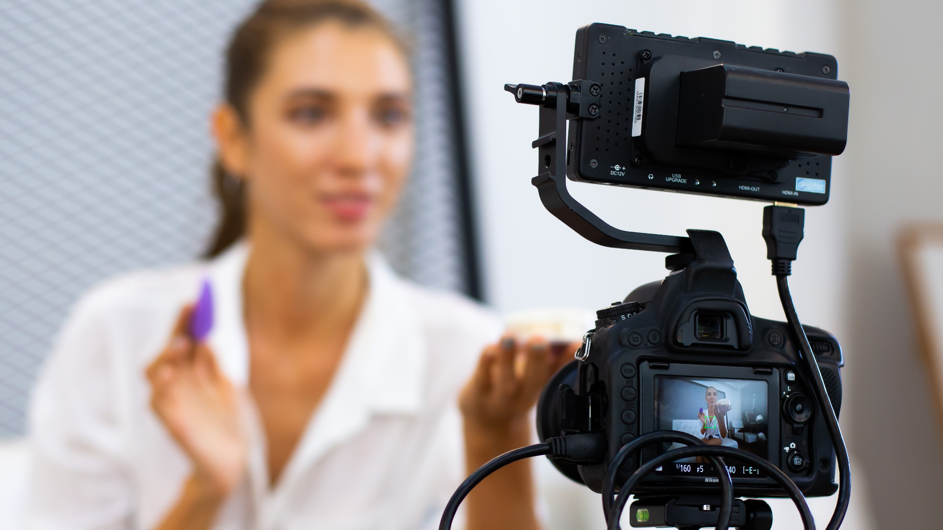 ভিডিওর শুরুতেই আকর্ষনীয় কিছু রেখে দর্শক ধরে রাখুন