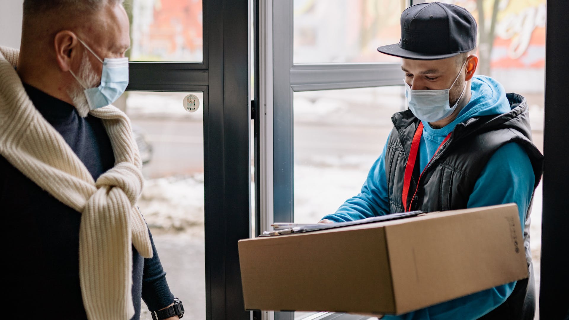 যে কারনে সঠিক ডেলিভারি কোম্পানি বাছাই করবেন