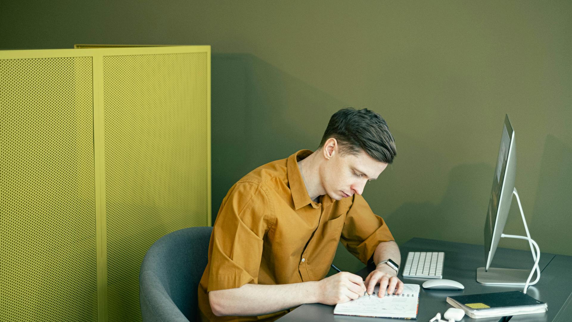 নিয়মিত মানসম্মত কনটেন্ট পাবলিশ করুন 